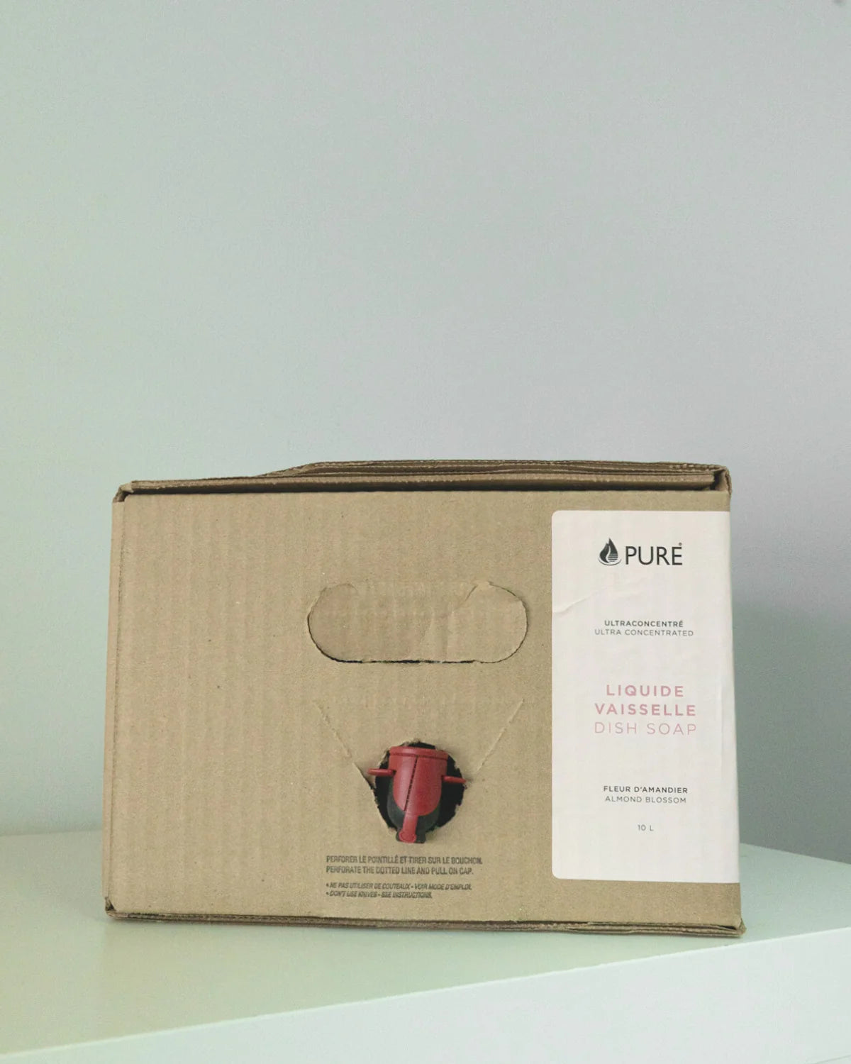 Liquide vaisselle ultraconcentré et dégraissant de la marque québécoise PURE - Recharge éco-responsable - 10L - Fleur d'amandier
