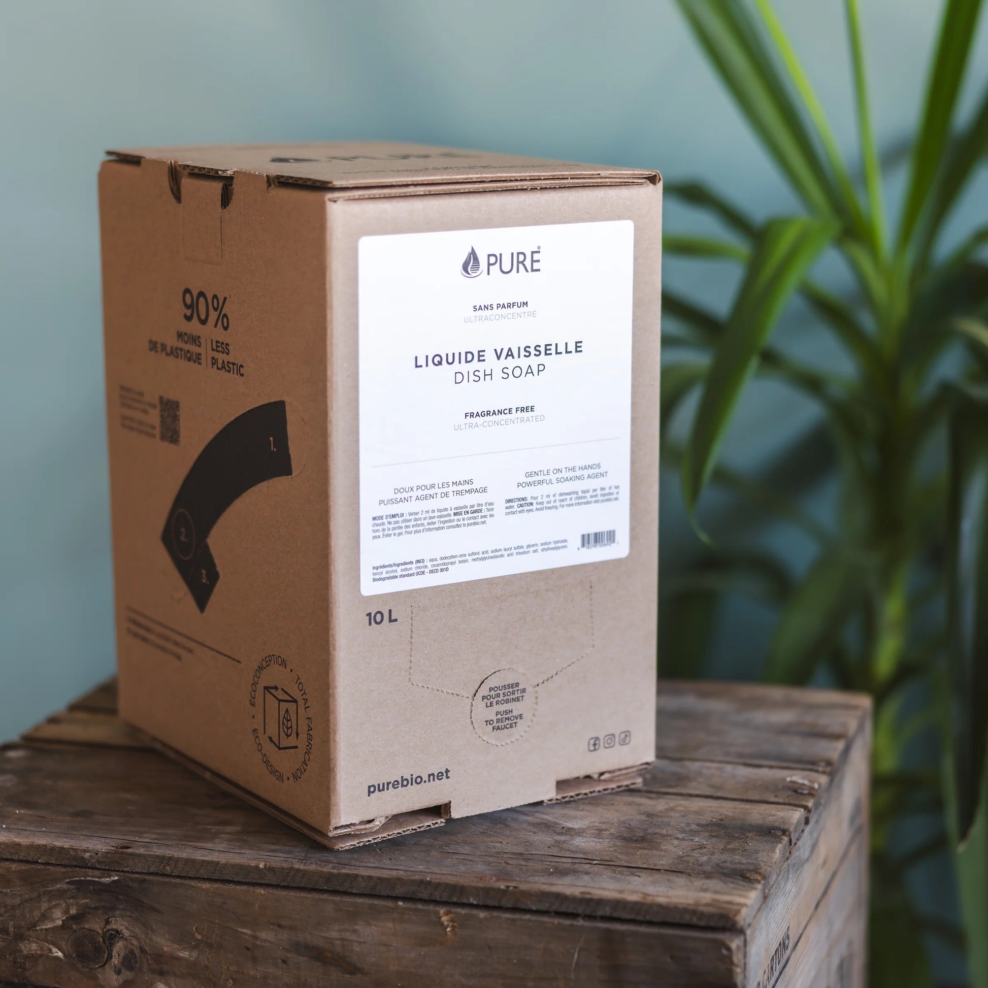Liquide vaisselle ultraconcentré et dégraissant de la marque québécoise PURE - Recharge écologique 10L - Sans parfum