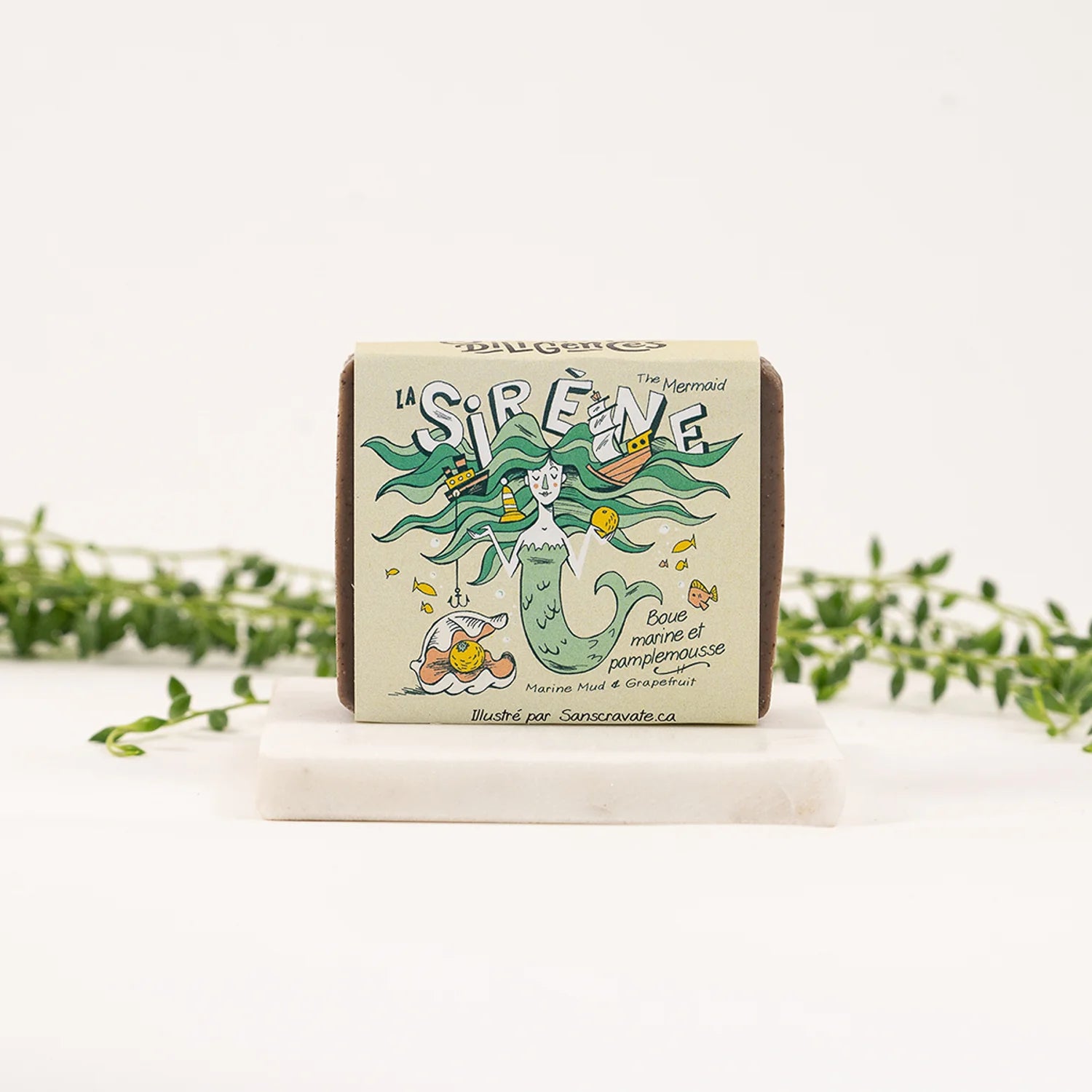 Savon artisanal La Sirène de la Savonnerie des Diligences, dans son emballage illustré.